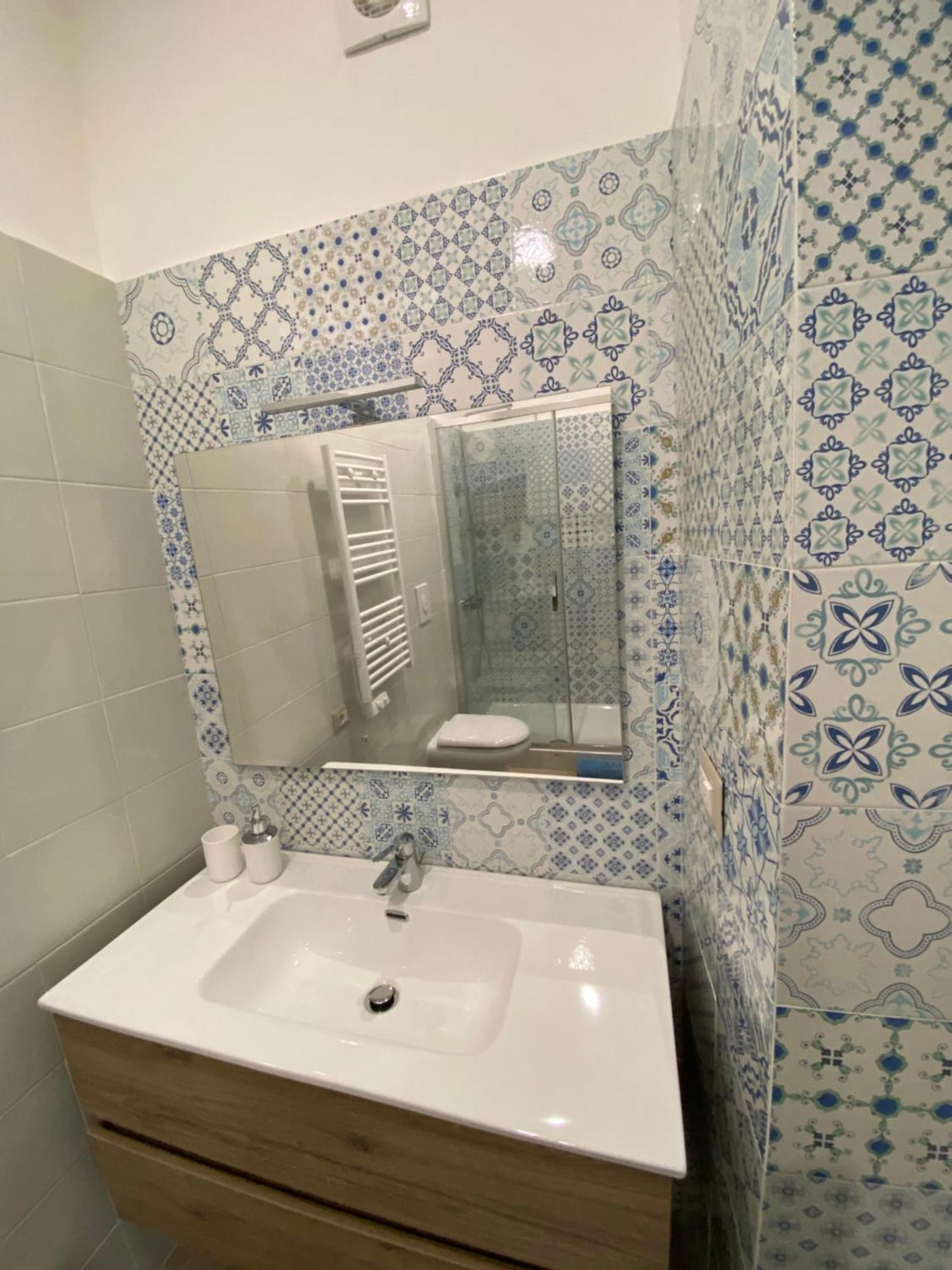 All'Imbrunire Exlusive Apartment Σαλέρνο Εξωτερικό φωτογραφία