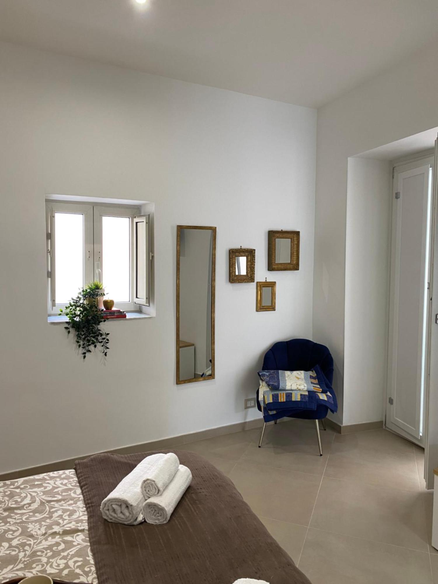 All'Imbrunire Exlusive Apartment Σαλέρνο Εξωτερικό φωτογραφία