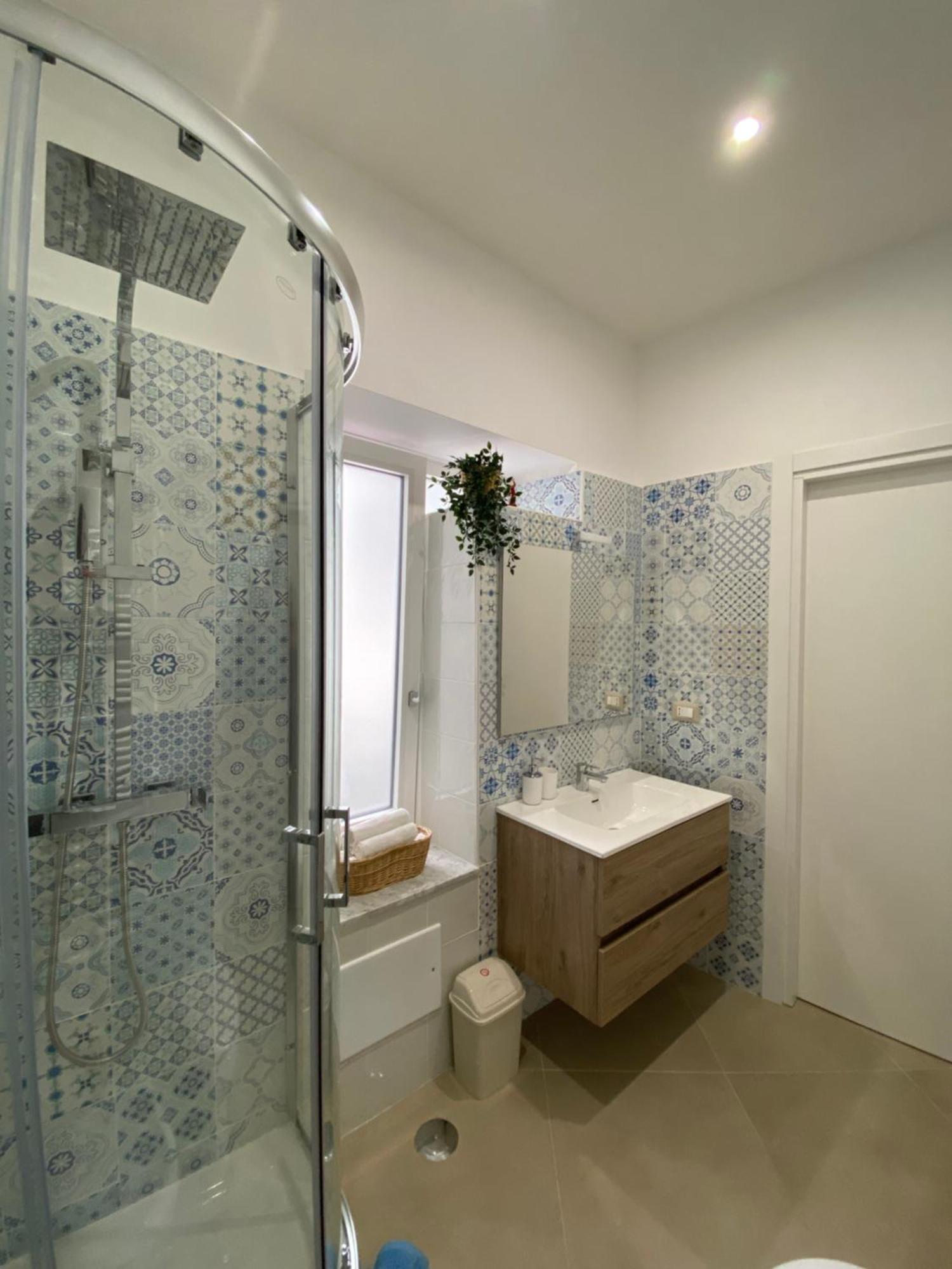 All'Imbrunire Exlusive Apartment Σαλέρνο Εξωτερικό φωτογραφία